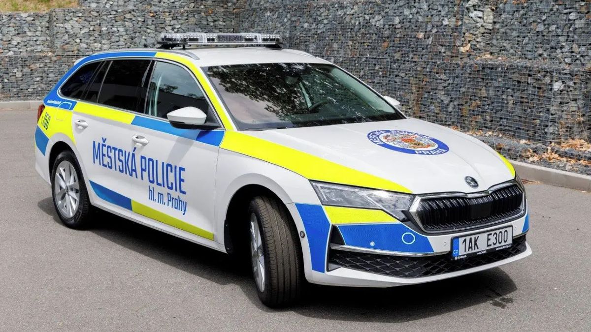 V Praze se objeví nové uniformy, ale bez odznaku. Preventisté mají ulevit nedostatku strážníků